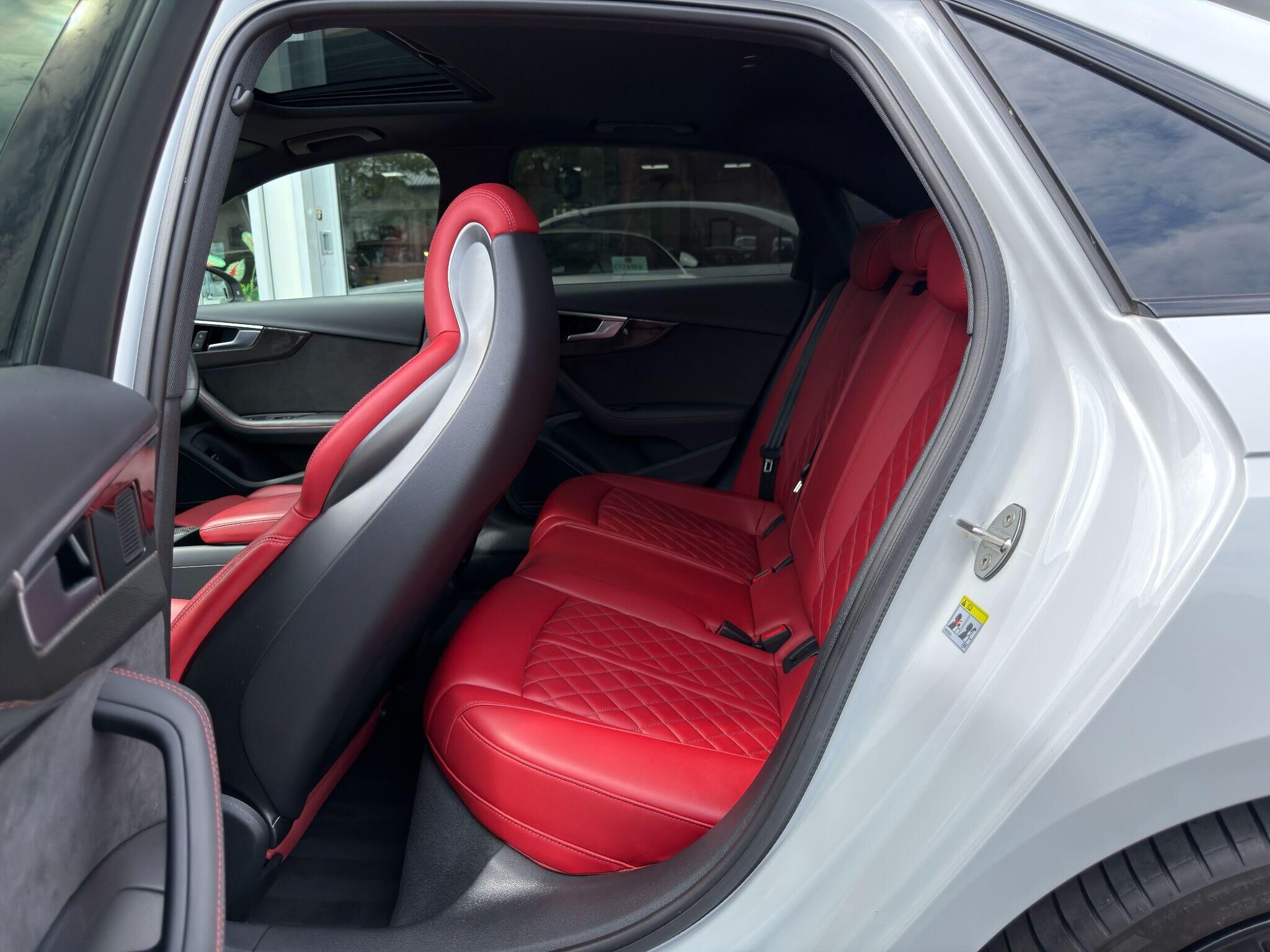 Audi S4 S4 Gallery Image