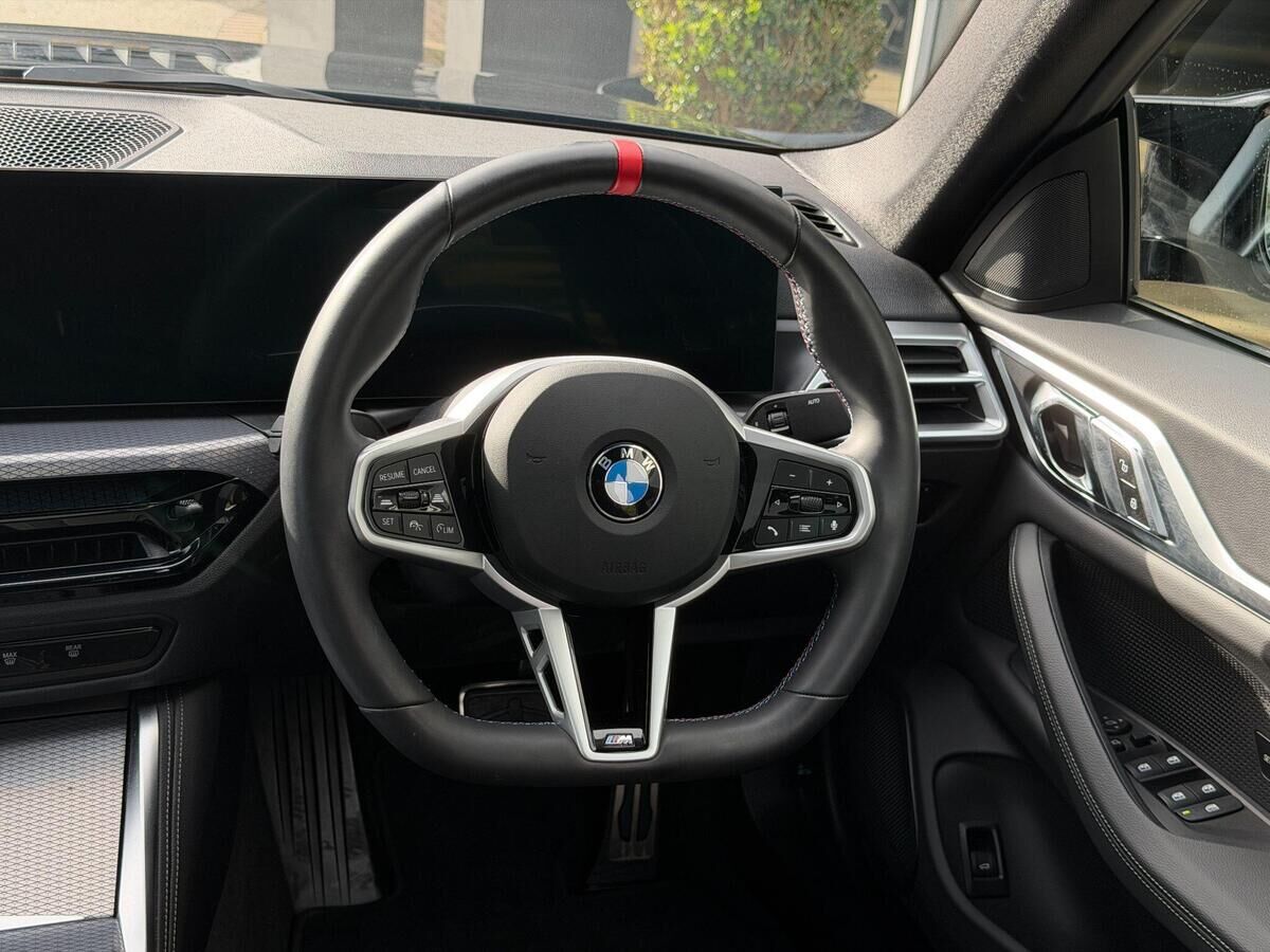 BMW i4 i4 Gallery Image