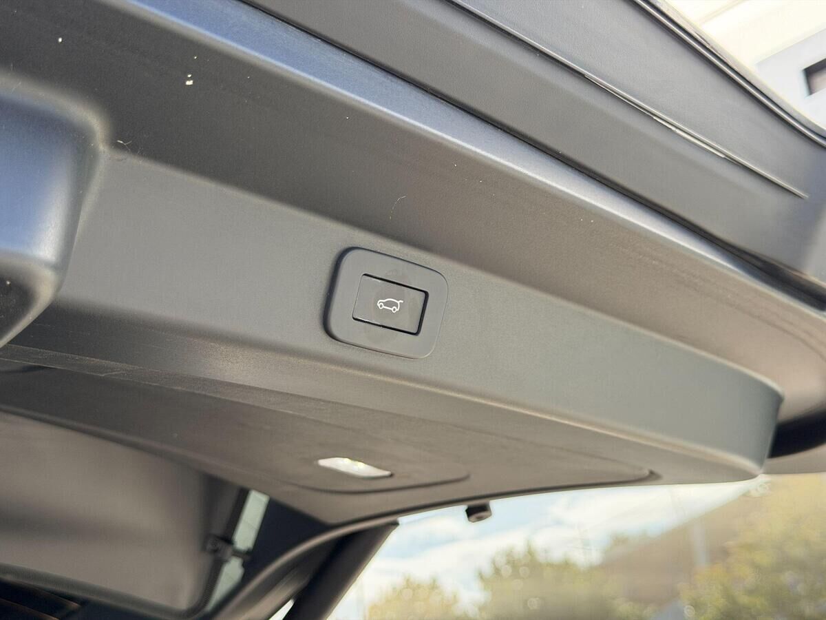 Land Rover Range Rover Sport Range Rover Sport Gallery Image