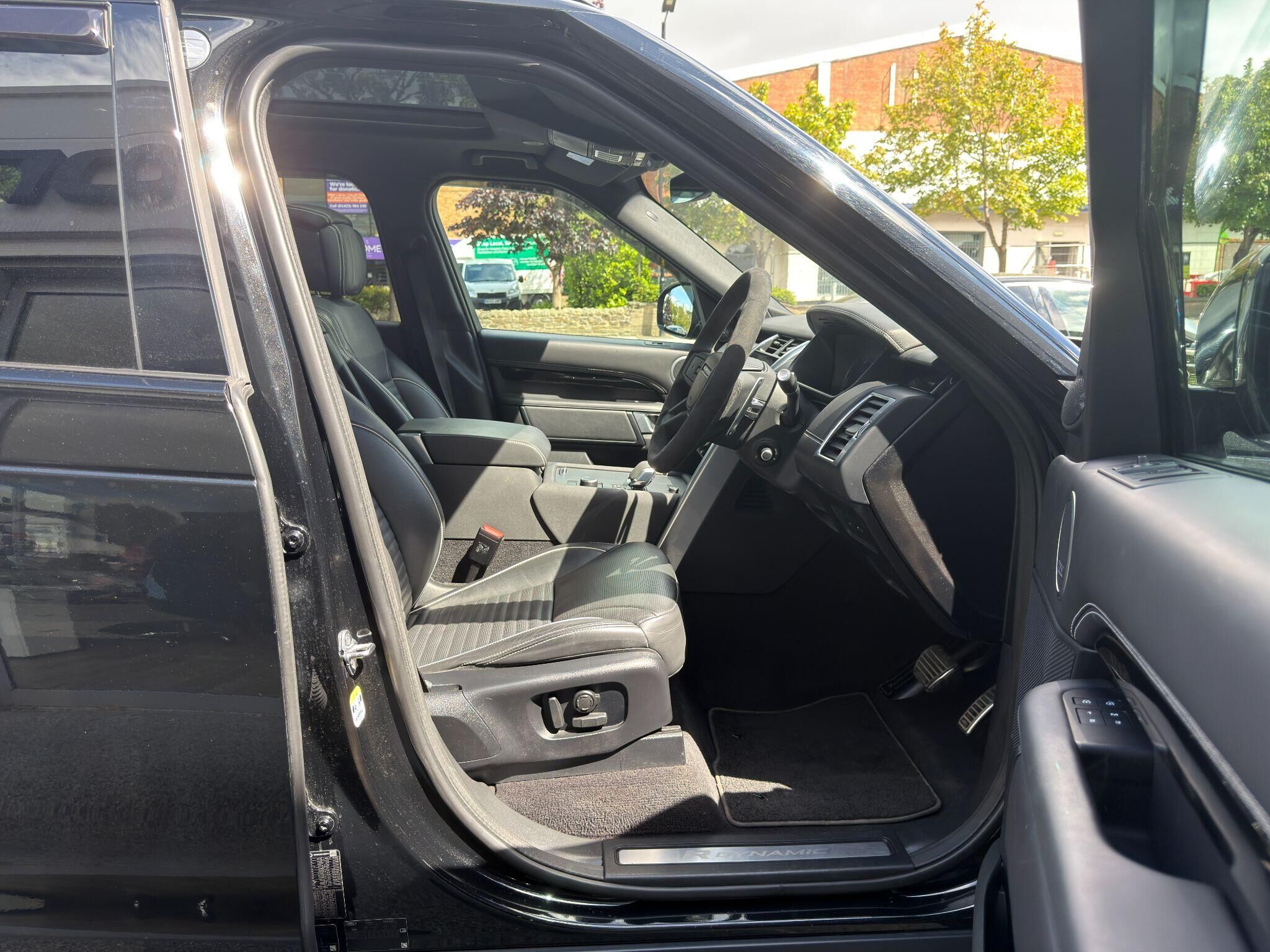 Land Rover Discovery Discovery Gallery Image