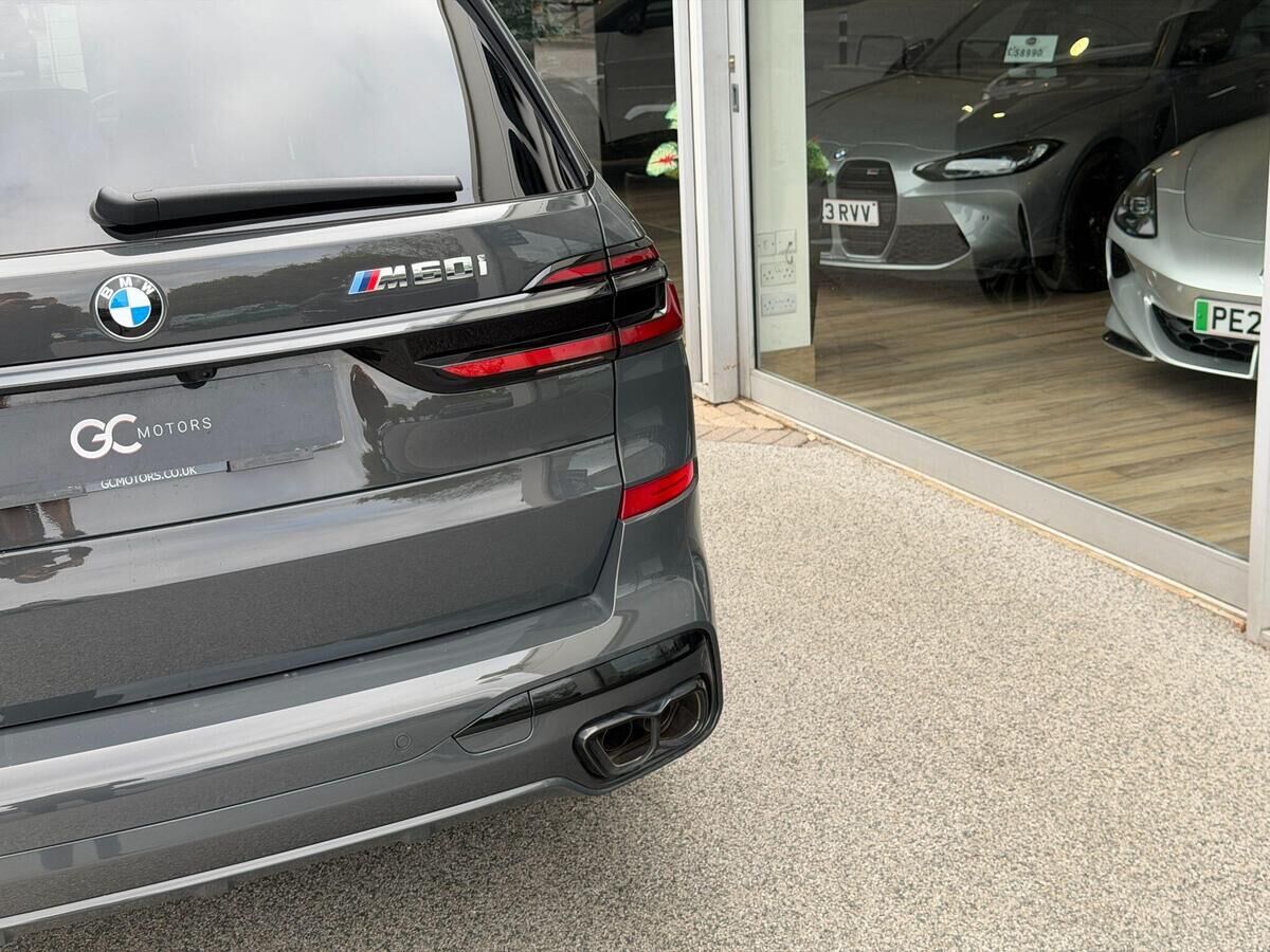 BMW X7 X7 Gallery Image
