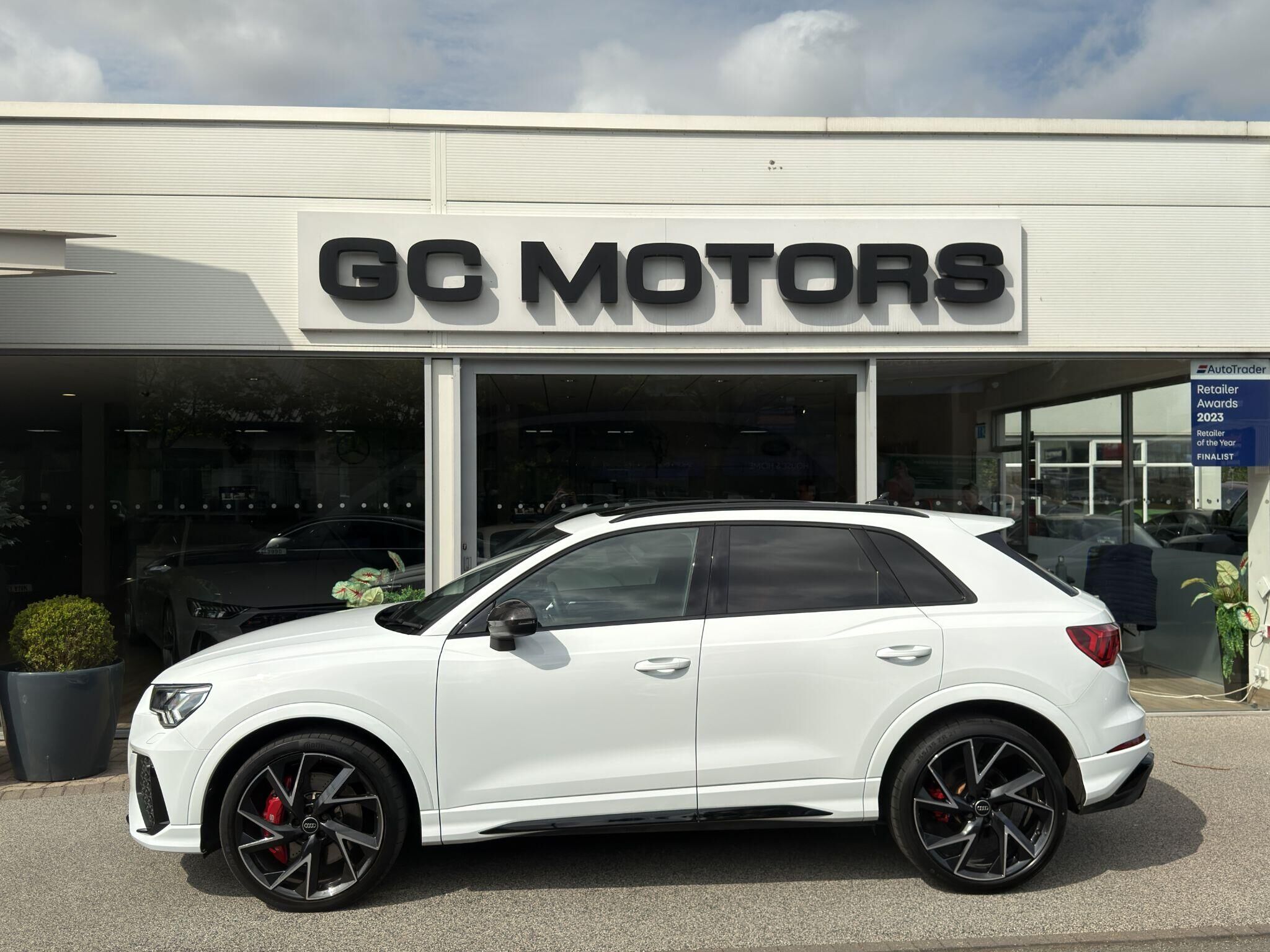 Audi RS Q3 RS Q3 Gallery Image