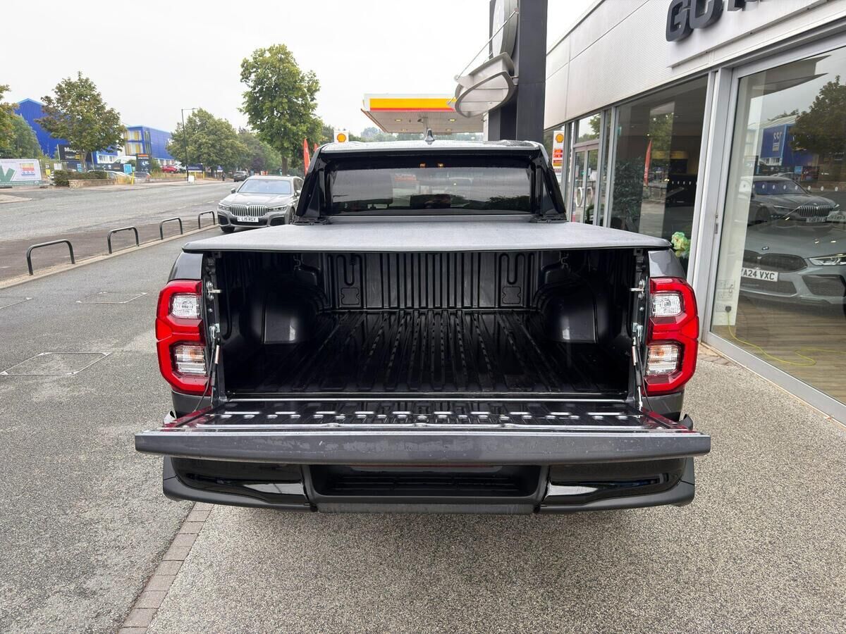 Toyota Hilux Hilux Gallery Image