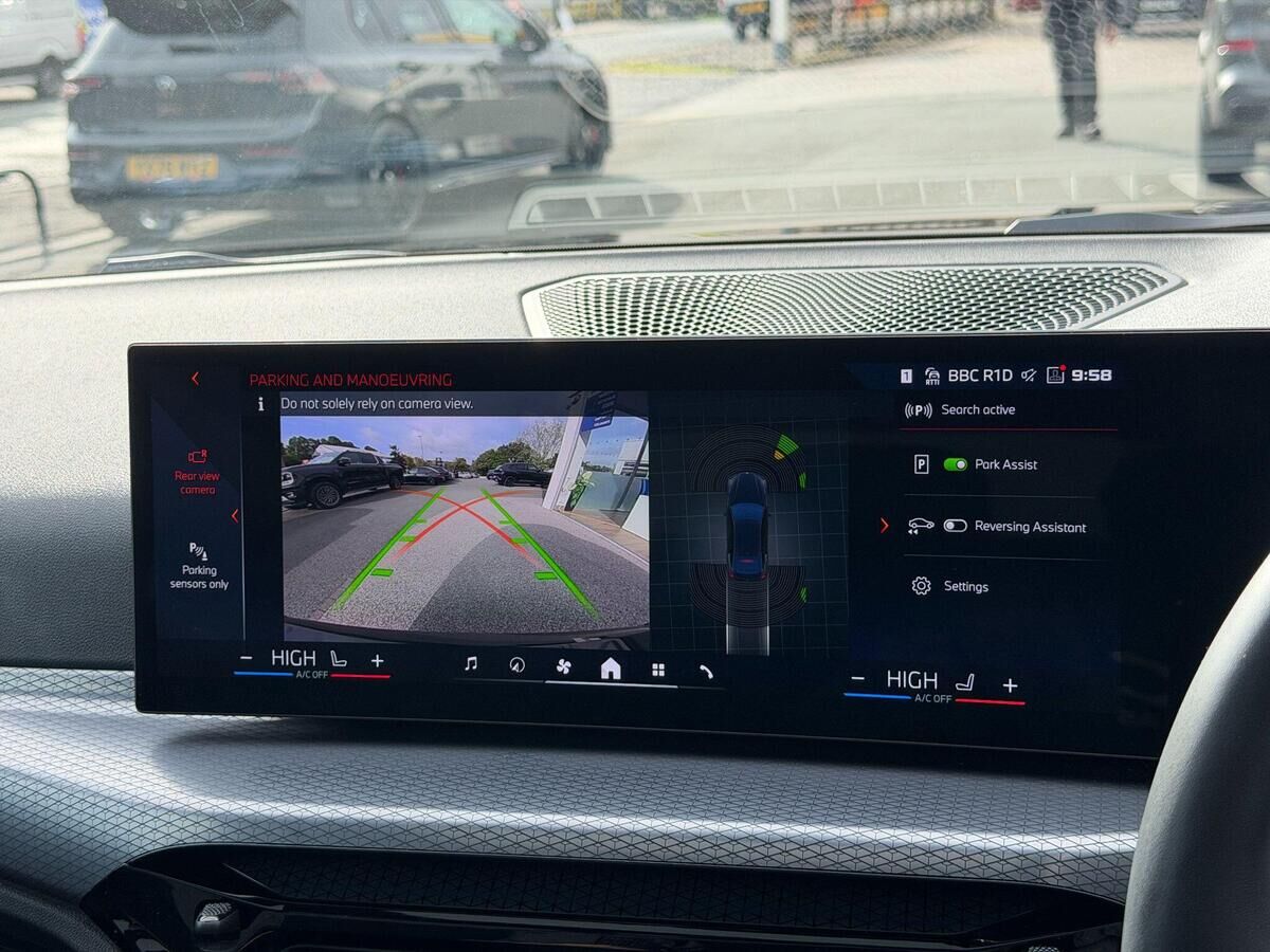 BMW i4 i4 Gallery Image
