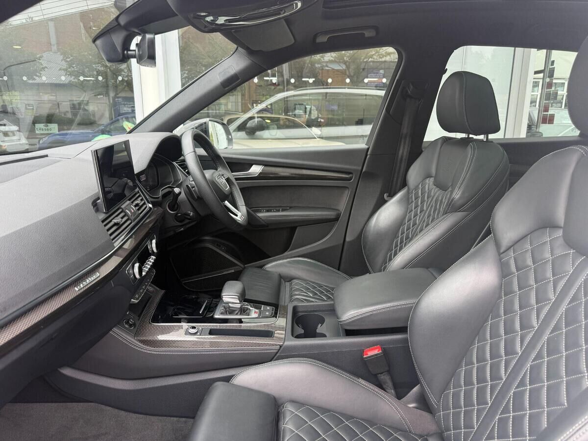 Audi SQ5 SQ5 Gallery Image