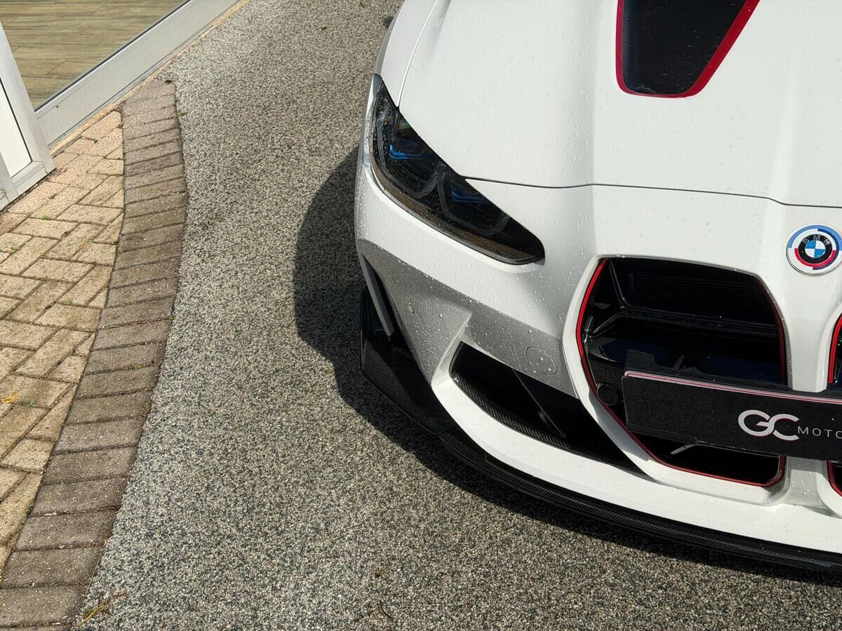 BMW M4 M4 Gallery Image