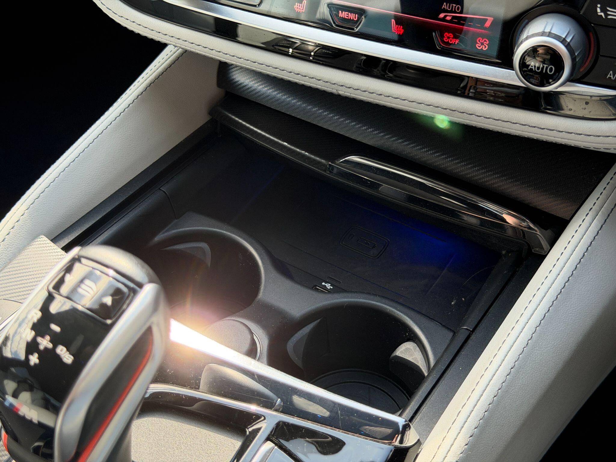 BMW M5 M5 Gallery Image