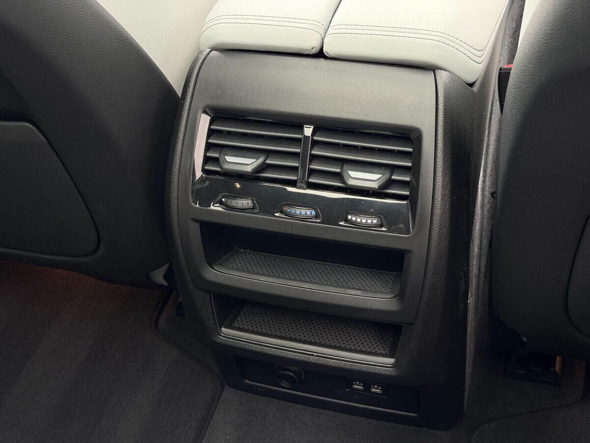 BMW X5 X5 Gallery Image