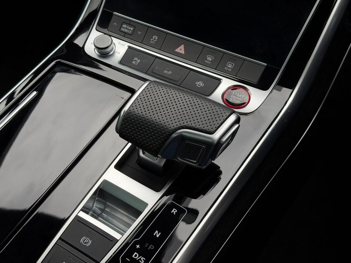 Audi SQ7 SQ7 Gallery Image