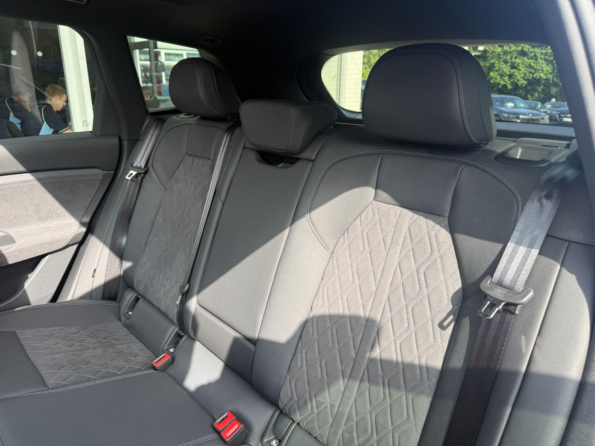 Audi Q6 e-tron Q6 e-tron Gallery Image