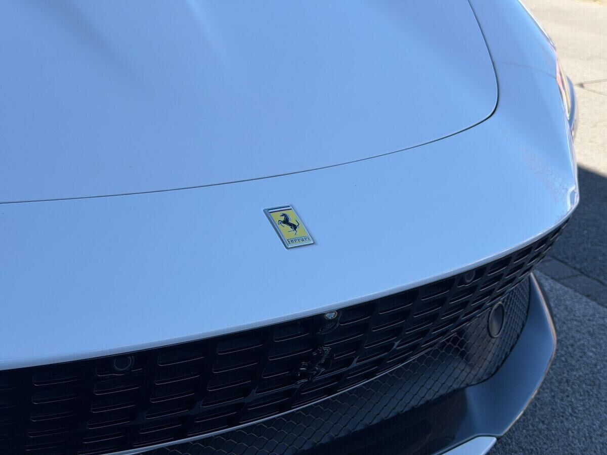 Ferrari Roma Roma Gallery Image