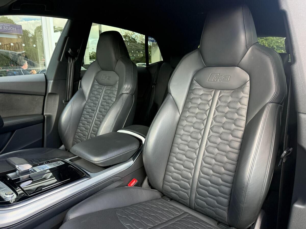 Audi RSQ8 RSQ8 Gallery Image