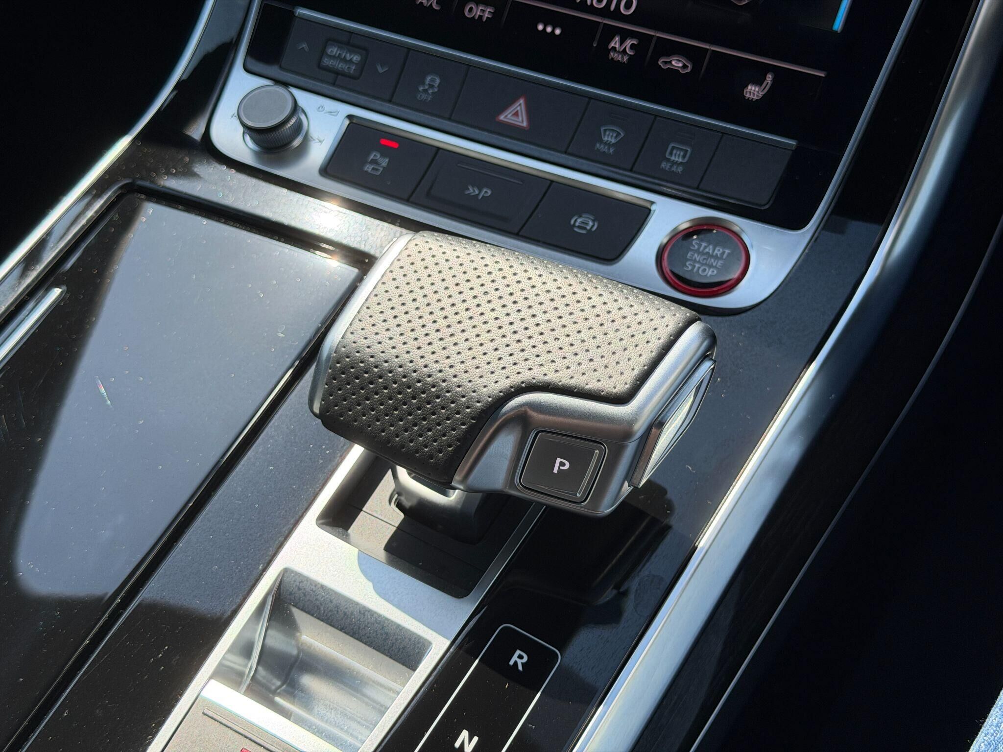 Audi SQ7 SQ7 Gallery Image