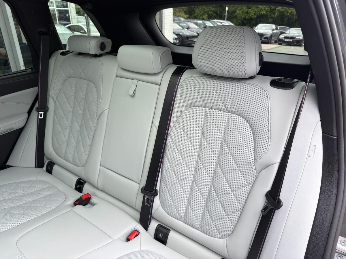 BMW X5 X5 Gallery Image