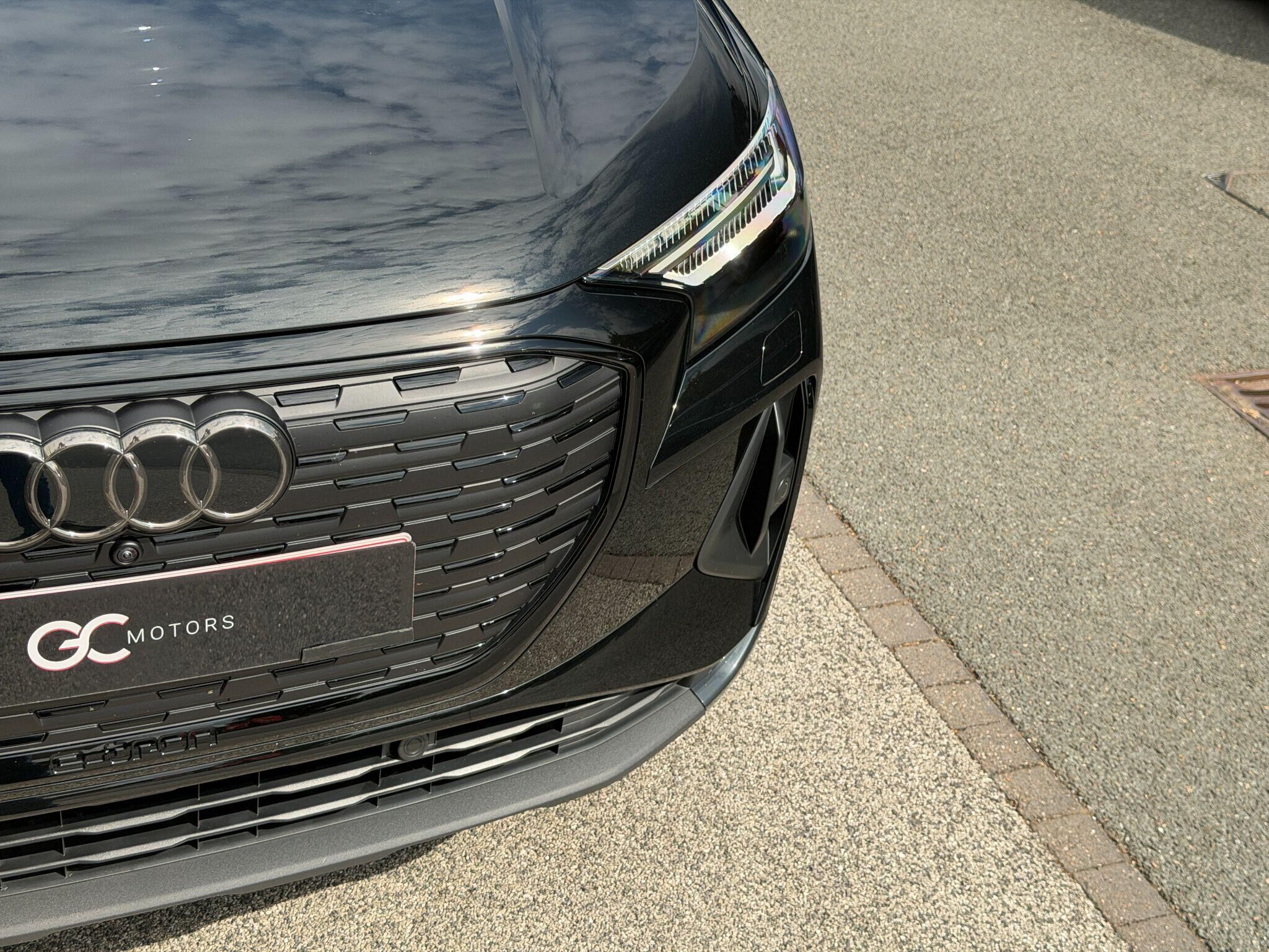 Audi Q4 e-tron Q4 e-tron Gallery Image