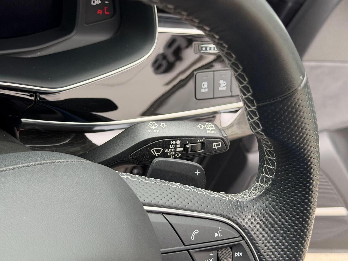Audi SQ7 SQ7 Gallery Image