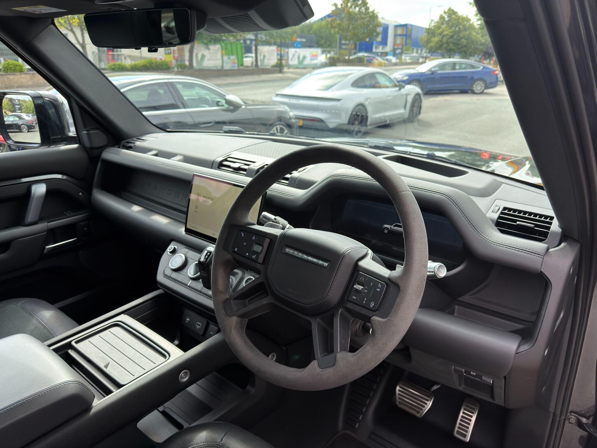 Land Rover Defender 110 Defender 110 Gallery Image