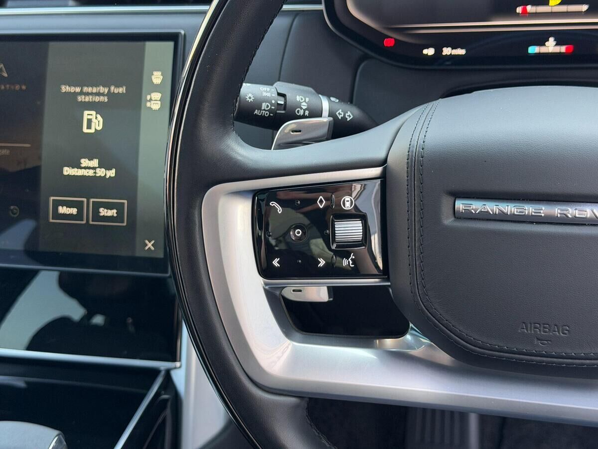 Land Rover Range Rover Range Rover Gallery Image