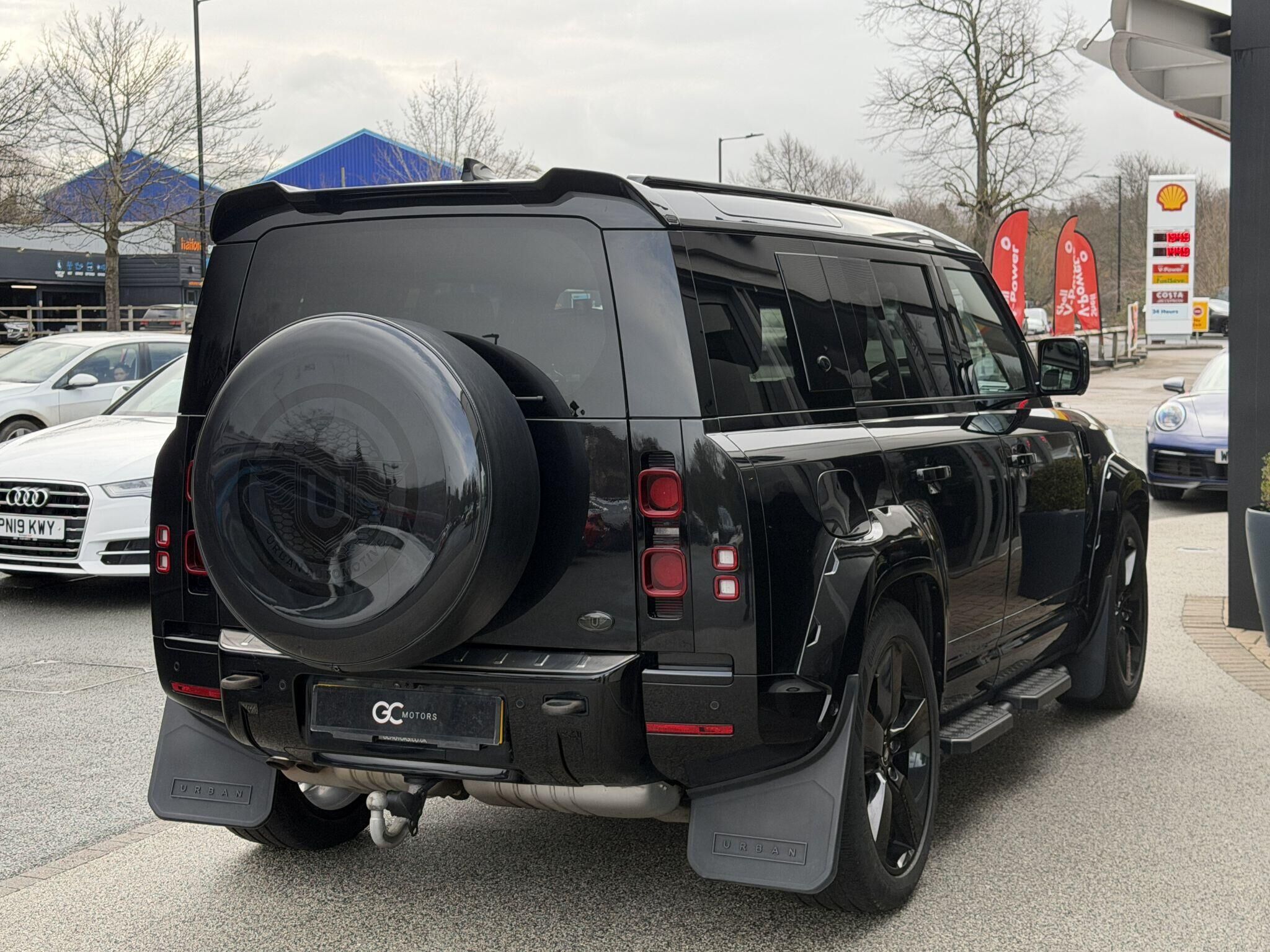 Land Rover Defender 110 Defender 110 Gallery Image