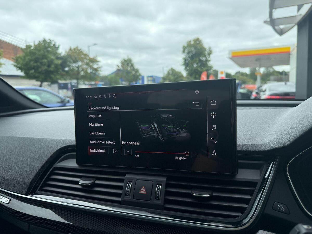 Audi SQ5 SQ5 Gallery Image