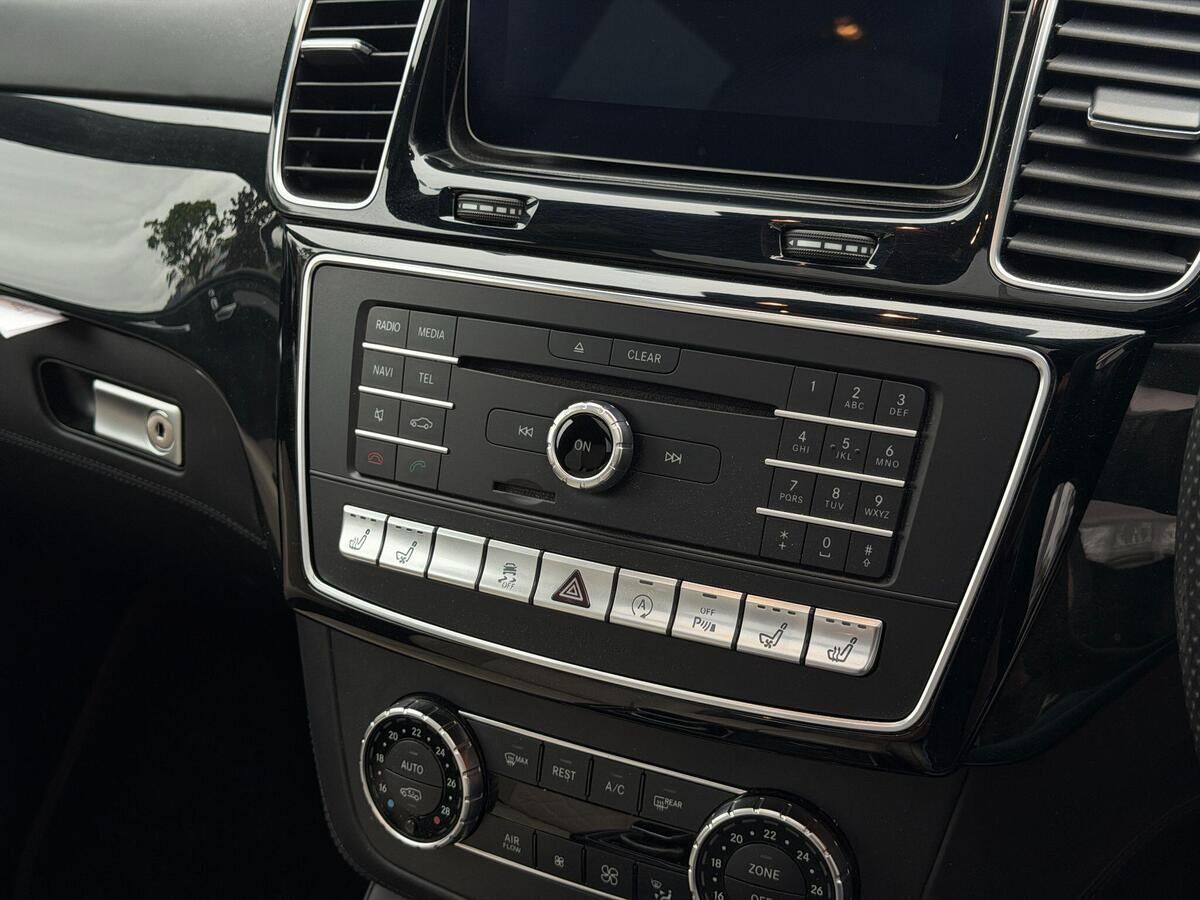 Mercedes-Benz GLE GLE Gallery Image