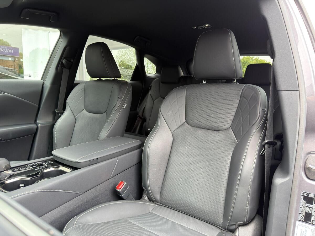 Lexus RX RX Gallery Image