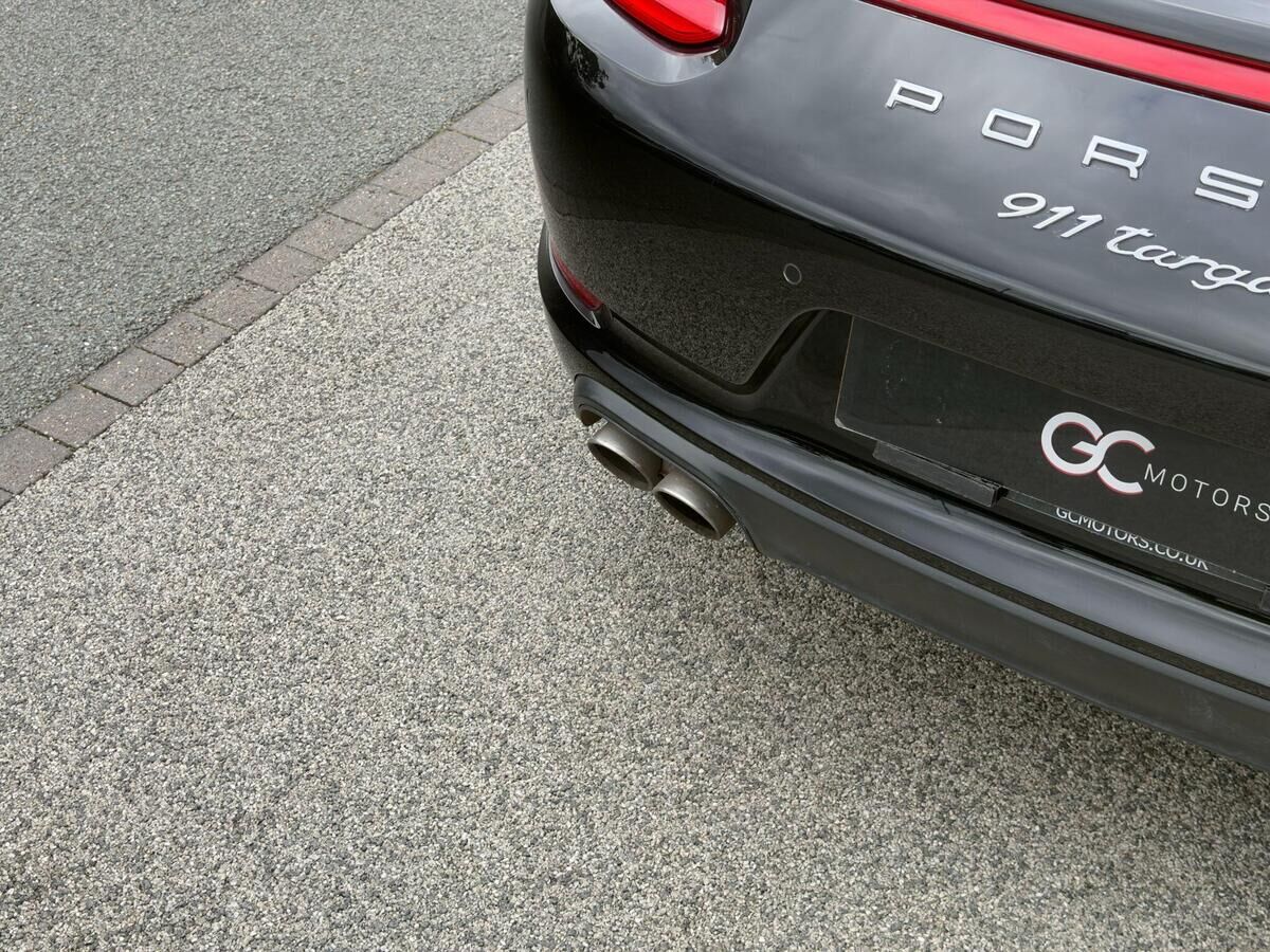 Porsche 911 911 Gallery Image