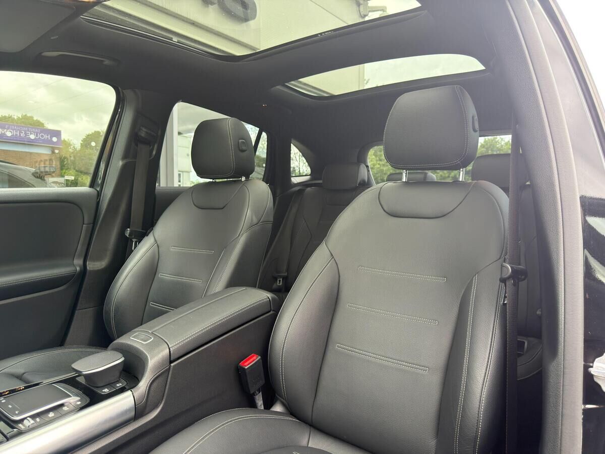 Mercedes-Benz GLA GLA Gallery Image