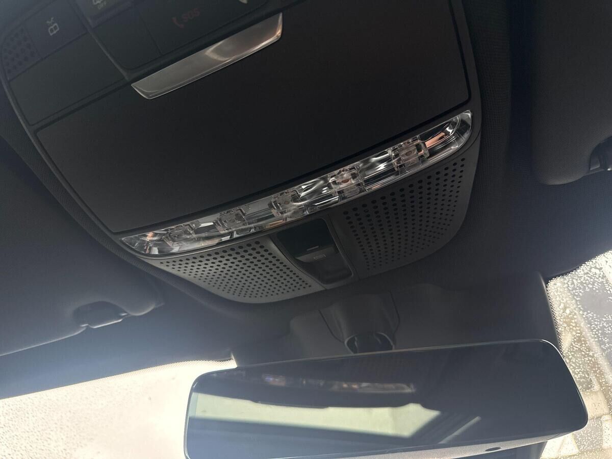 Mercedes-Benz GLC GLC Gallery Image