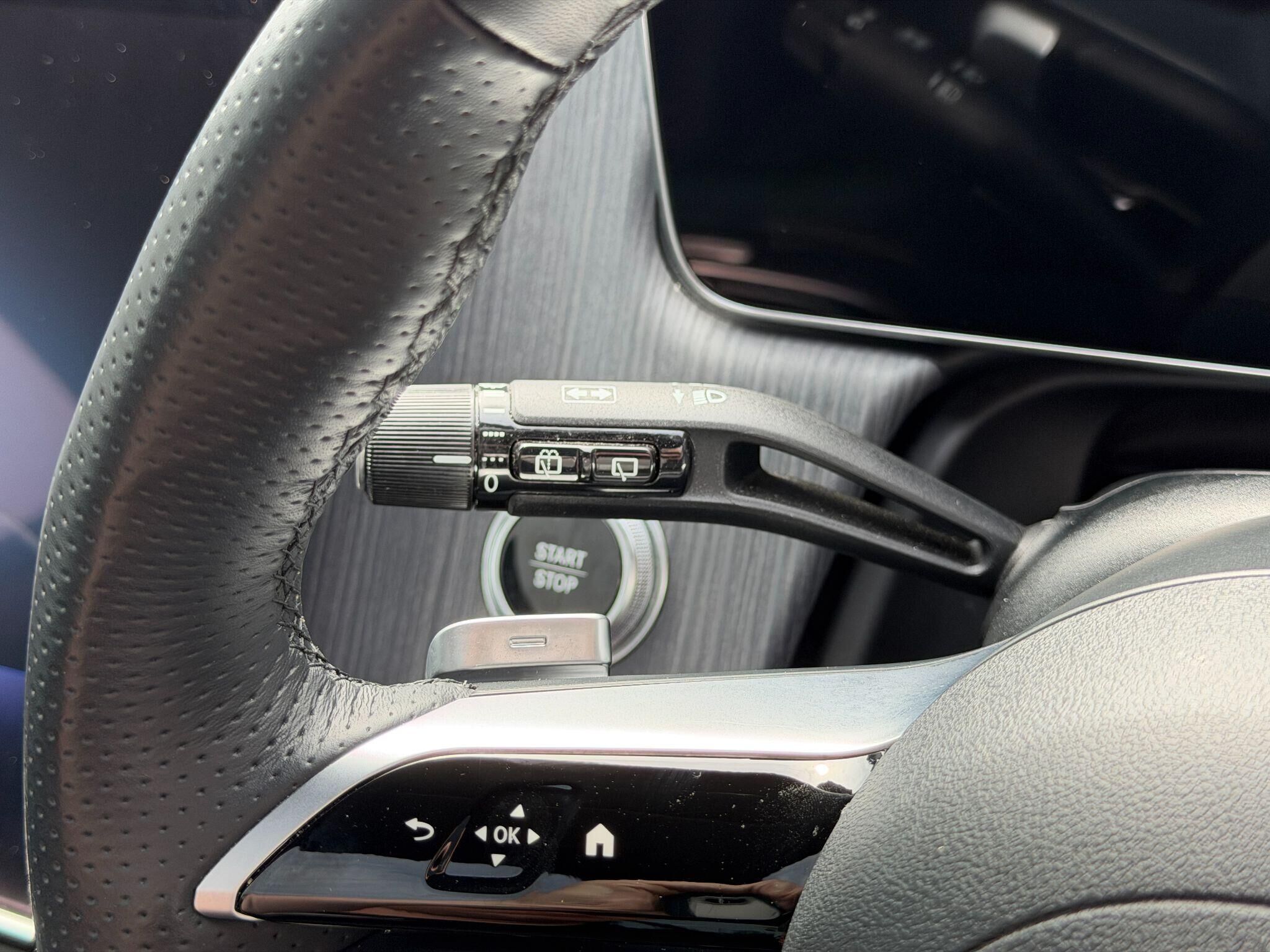 Mercedes-Benz EQE EQE Gallery Image