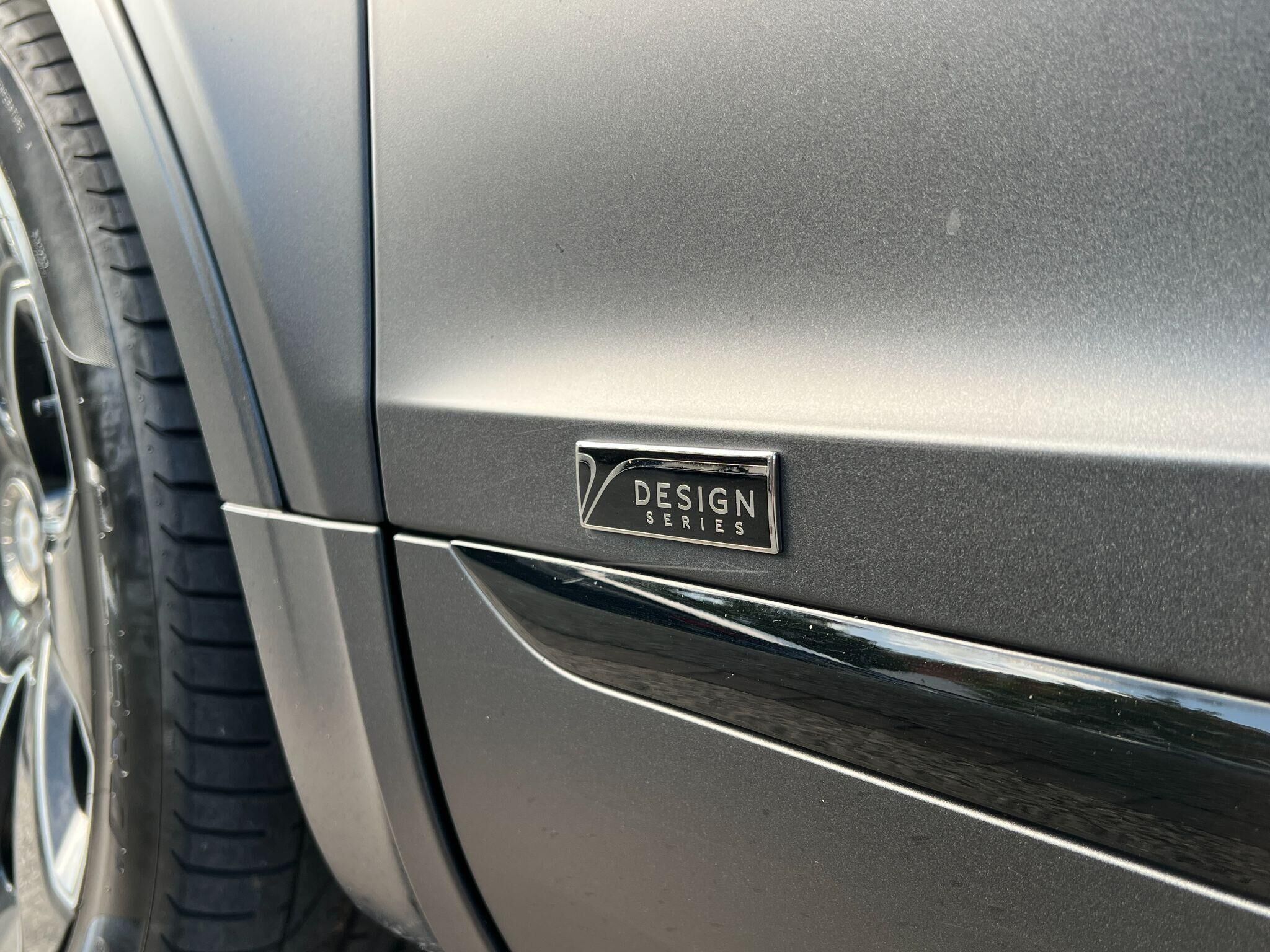 Bentley Bentayga Bentayga Gallery Image