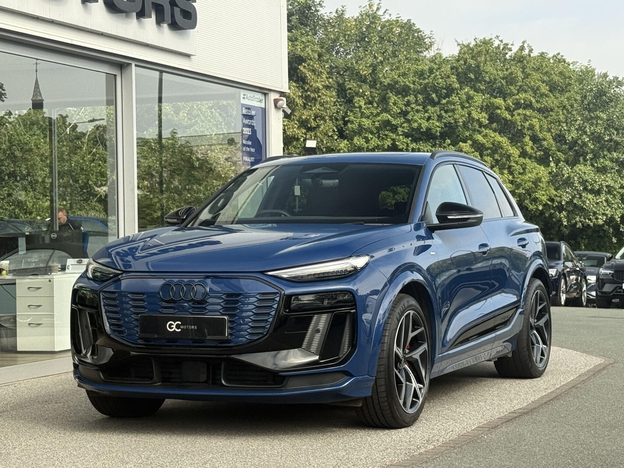 Audi Q6 e-tron Audi Q6 e-tron
