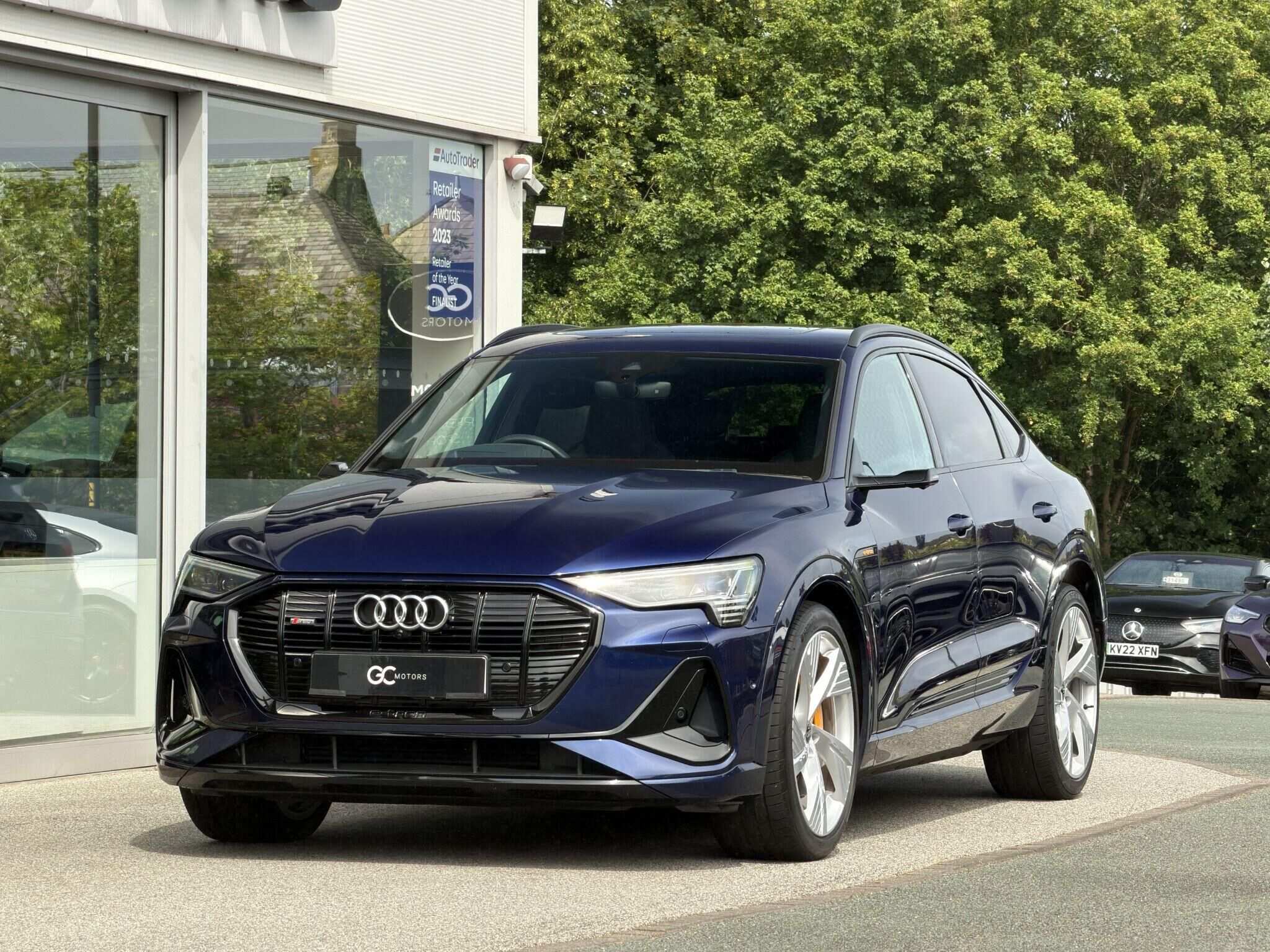 Audi e-tron Audi e-tron